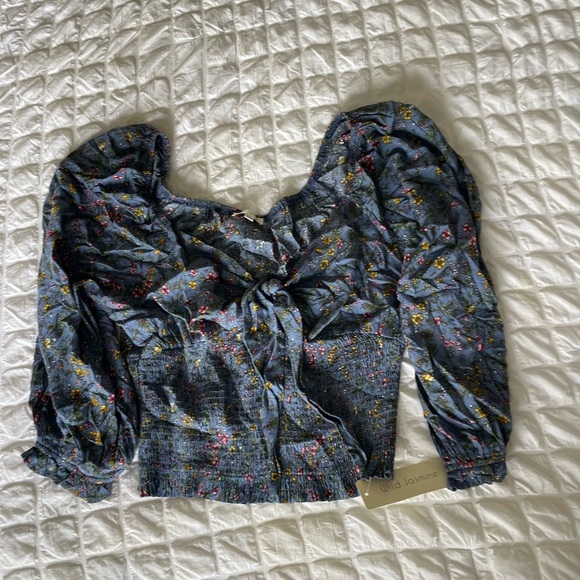 Wild Jasmine Boho Blue Floral Smocked Blouse - Picture 9 of 9